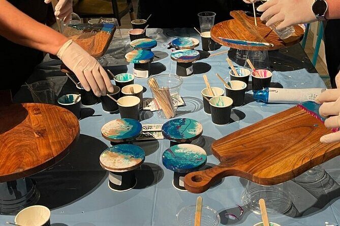 Resin Art Classes Melbourne: Cheeseboards & Coasters - Key Points