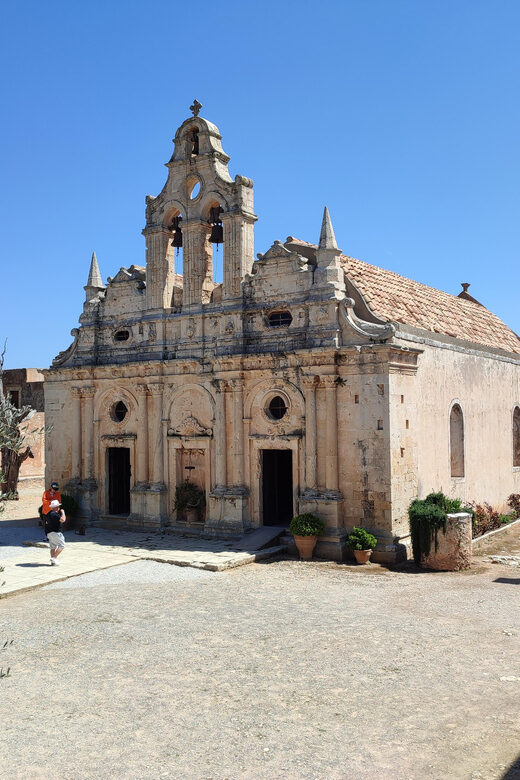 Rethymno: e-Bike tour to Arkadi monastery - Who will benefit most from this tour?