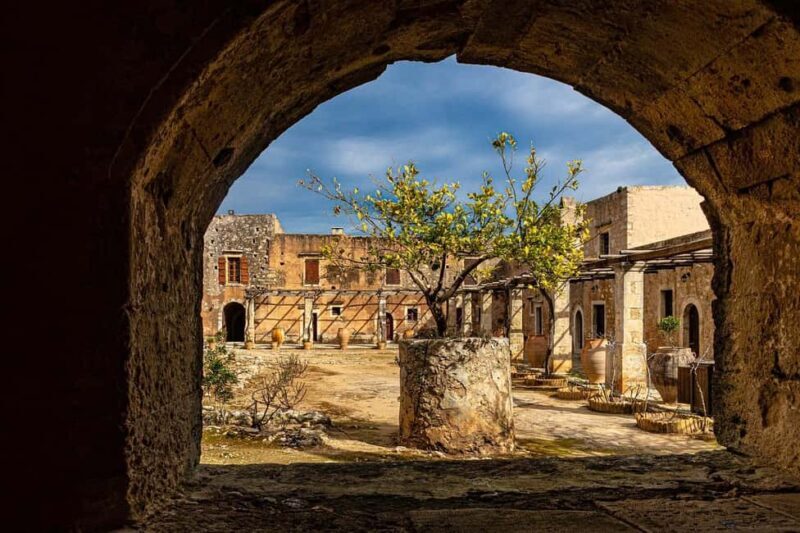 Rethymno Old Town, Arkadi, Eleutherna, Margarites | Private - Key Points