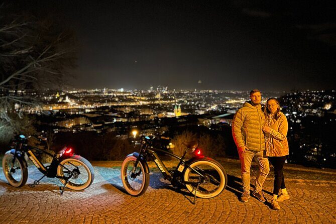 Retro Style E-Bike Night Tour in Prague - Live Guided - Key Points