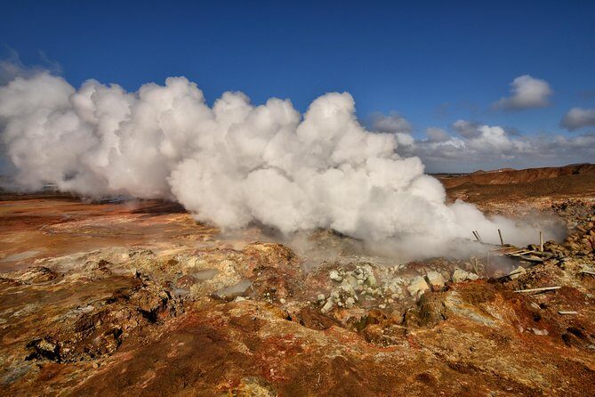 Reykjanes Geopark Small-Group Tour with Airport Transfer - A Deeper Look at the Reykjanes Geopark Tour