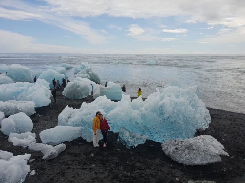 Reykjavík: 2-Day Tour with Icebergs, Glaciers & Waterfalls - Who Should Consider This Tour?