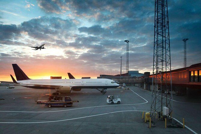 Reykjavik area to Keflavik Private Luxury Airport Transfer - What Travelers Say: Authentic Feedback