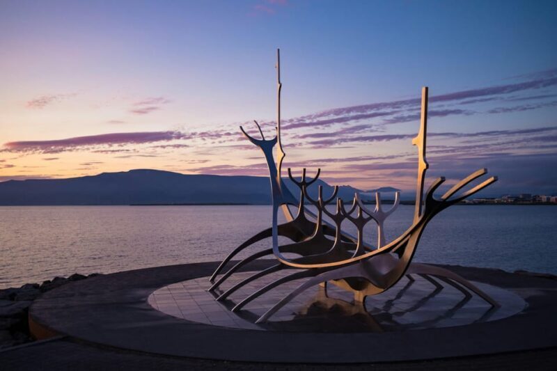 Reykjavík & Blue Lagoon Private Tour - Key Points