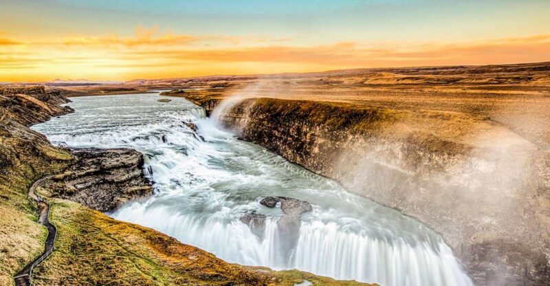 Reykjavik: Golden Circle Full-Day Tour with Kerid Crater - Key Points