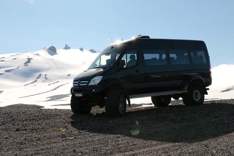 Reykjavik: Golden Circle Super Jeep and Snowmobile Tour - Exploring the Highlights of the Golden Circle