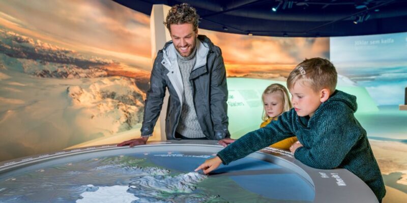 Reykjavík: Golden Circle Tour & Perlan Museum Tour - The Sum Up