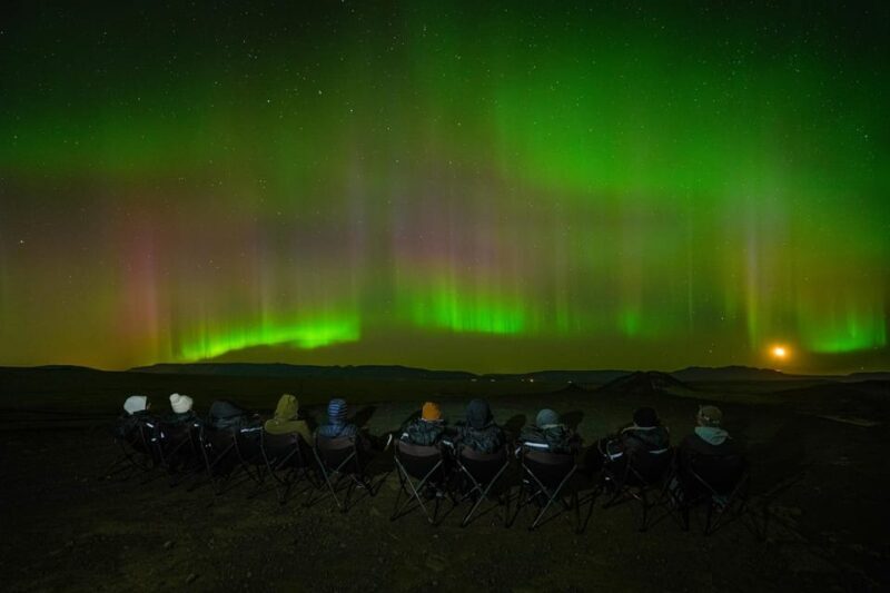 Reykjavik: Northern Lights Tour with Private Photographer - Reykjavik: Northern Lights Tour with Private Photographer – A Detailed Look