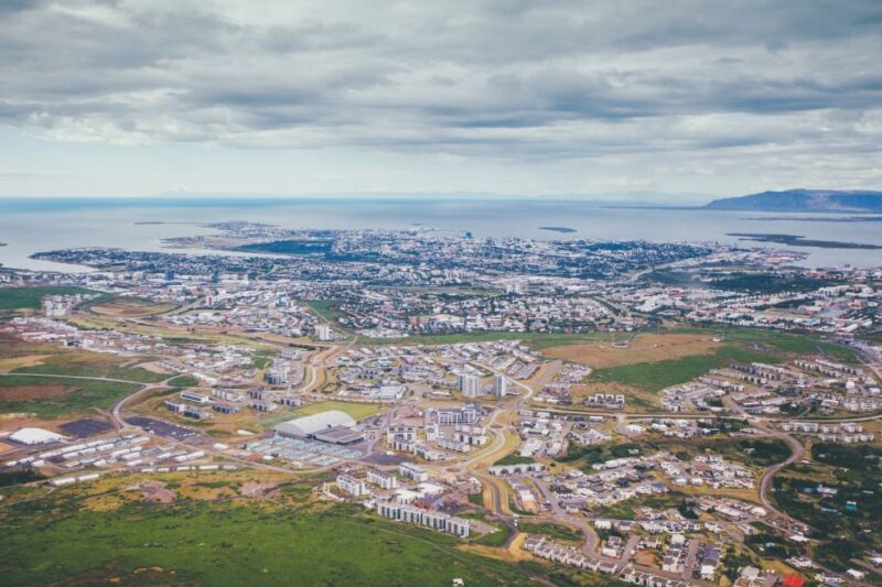 Reykjavik: Panoramic Helicopter Flight with Summit Landing - A Close-Up Look at the Reykjavik Helicopter Experience