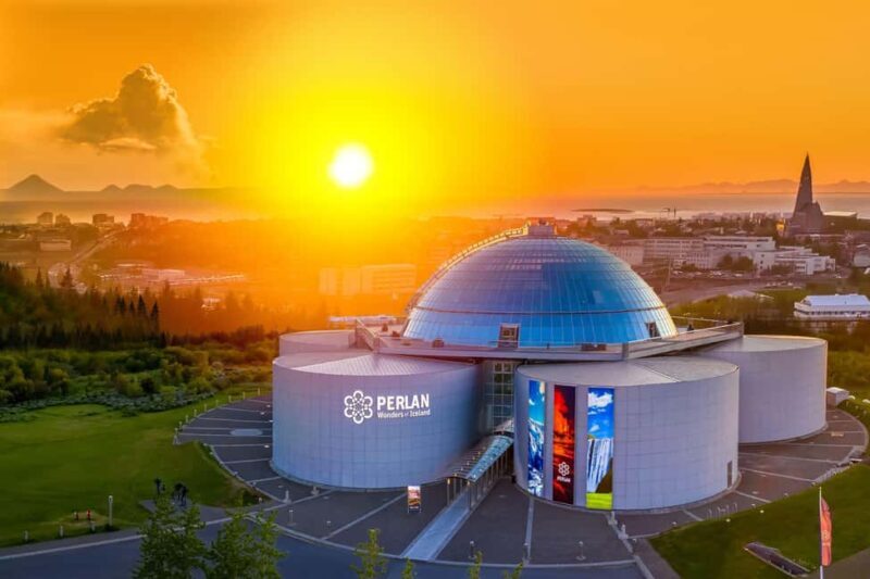 Reykjavik: Perlan - Wonders of Iceland Experience - Key Points