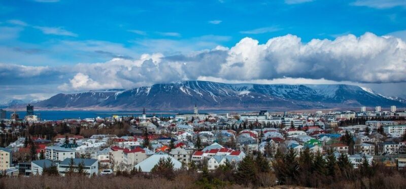 Reykjavik: Private 3-Hour Walking Tour for Seniors - Reykjavik: Private 3-Hour Walking Tour for Seniors
