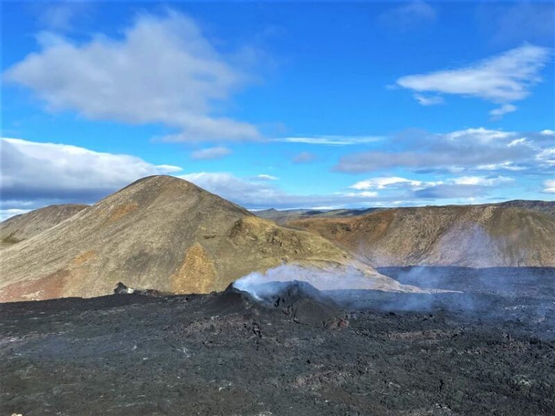 Reykjavík: Volcano Eruption Site and Reykjanes Hiking Tour - Who Is This Tour Best For?