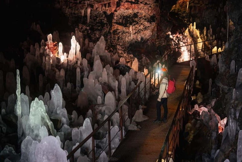 Reykjavik: Whale Watching and Lava Tunnel Combo Tour - Starting Point and Practicalities