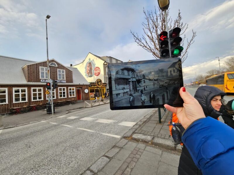 Reykjavik: World War II Walking tour around the city centre - Key Points