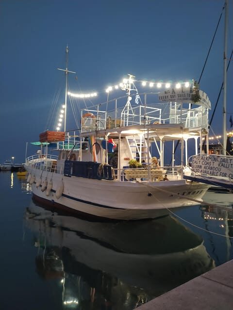 Rhodes: Cruise with free Lunch and half price Drinks - A Detailed Dive into the Rhodes Cruise Experience