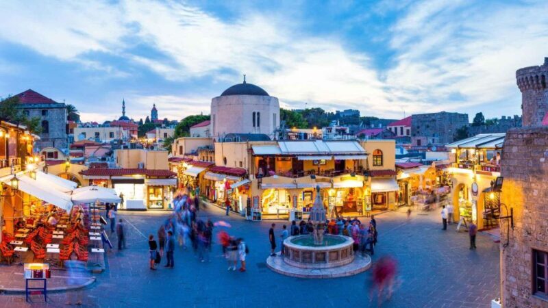 Rhodes: Guided Rhodes City By Night with Live Music & Dinner - What Comes With and What You’ll Need to Bring
