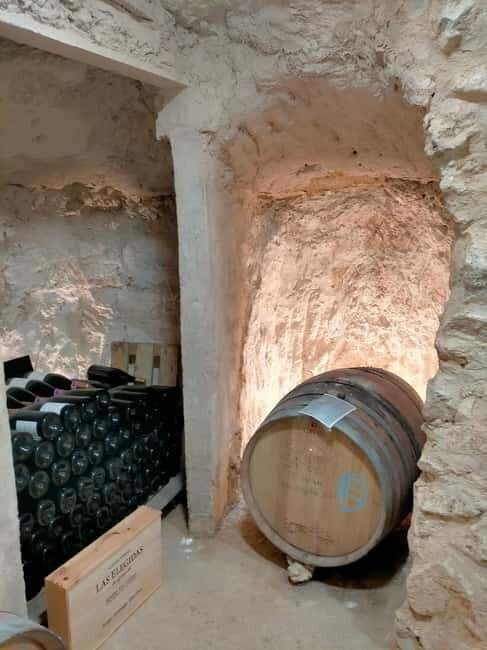 Ribera del Duero Tour: 2 Wineries with Transport from Madrid - FAQs