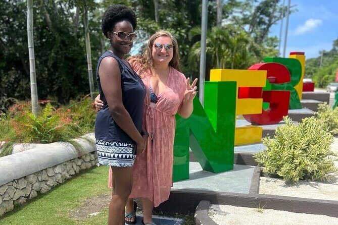 Ricks Café and 7 mile Beach tour from Montego Bay - FAQs