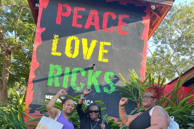 Ricks Cafe Sunset and cliff jumping Private Tour - Key Points