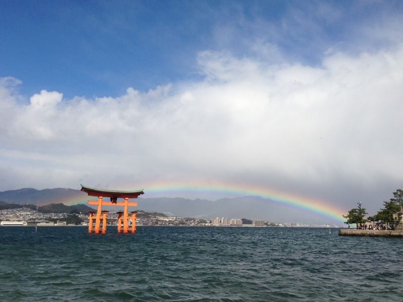 Rickshaw Experience in Miyajima - The guide makes the ride