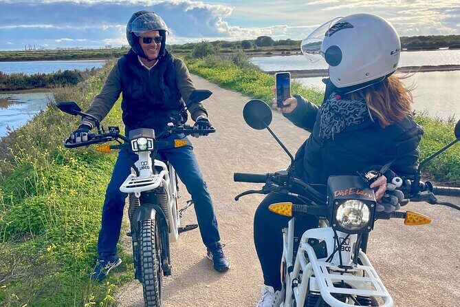 Ride the Day Away: Easy & Affordable Electric Motor Bike Rentals - Who Will Love This Experience?