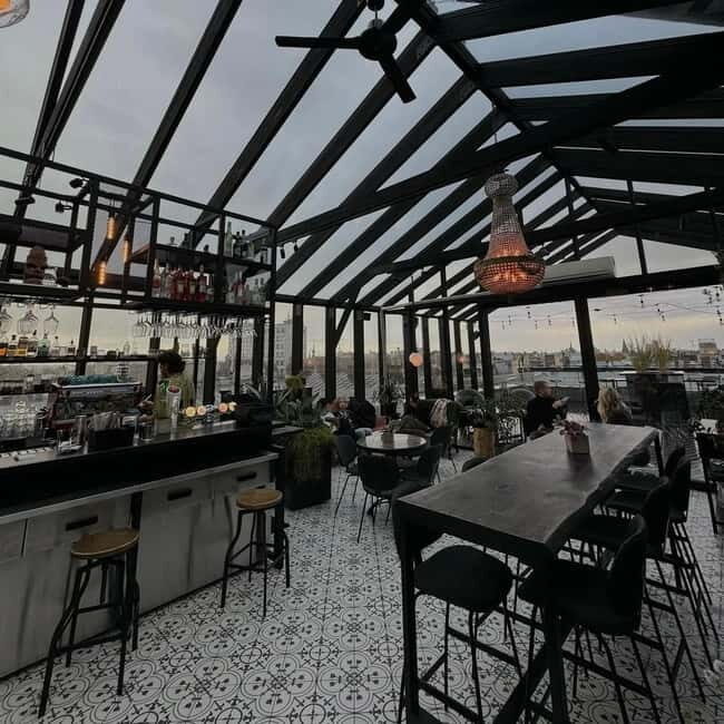 RIGA: Bar, Lounge & Rooftop Nightlife Tour - Exploring Riga’s Nightlife Scene: What to Expect