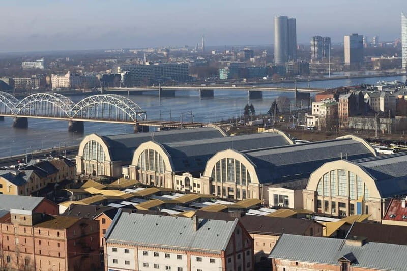Riga Central Market Tasting Tour with Science Academy Views - Exploring Riga’s Central Market: A Feast for the Senses