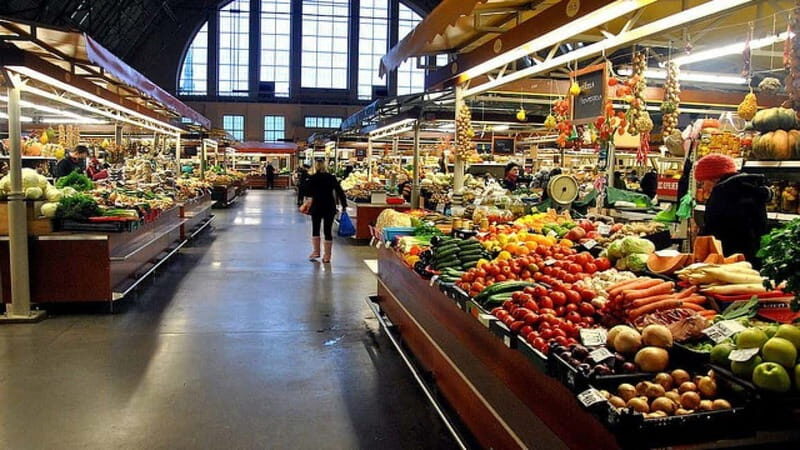Riga Central Market Tasting Tour with Science Academy Views - Analyzing Value: Price and What You Get