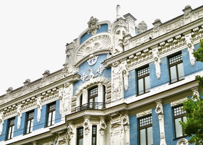 Riga Medieval combined walking/transportation guided tour - Who Should Consider This Tour?