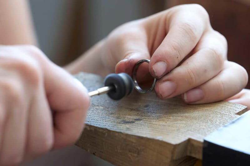 Riga: Private Jewelry Workshop with a View - Key Points