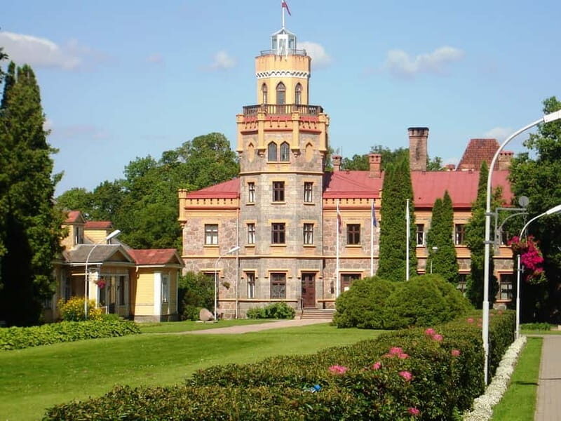 Riga: Private Sigulda, Turaida, and Gauja National Park Tour - Riga: Private Sigulda, Turaida, and Gauja National Park Tour