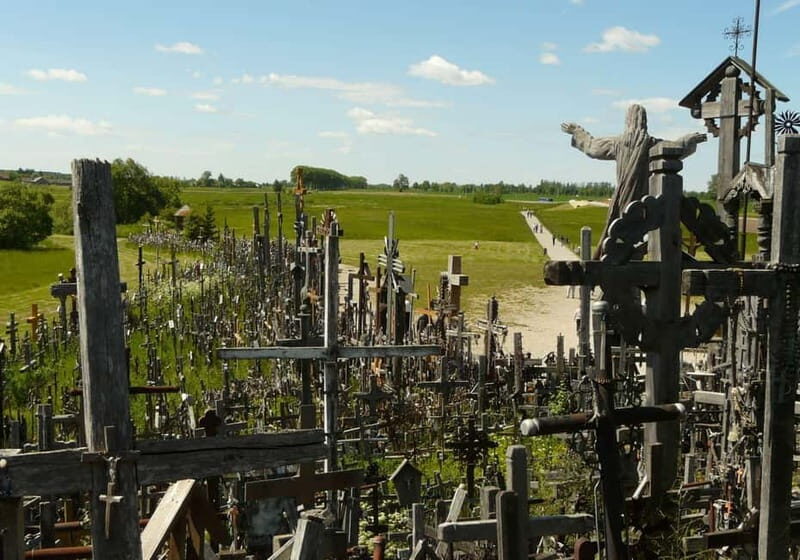 Riga: Private Tour to Hill of Crosses and Rundle Palace - Who Will Love This Tour?
