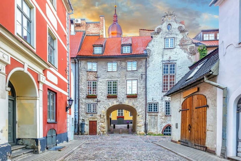 Riga: Private Walking Tour with a Local - Potential Drawbacks or Considerations