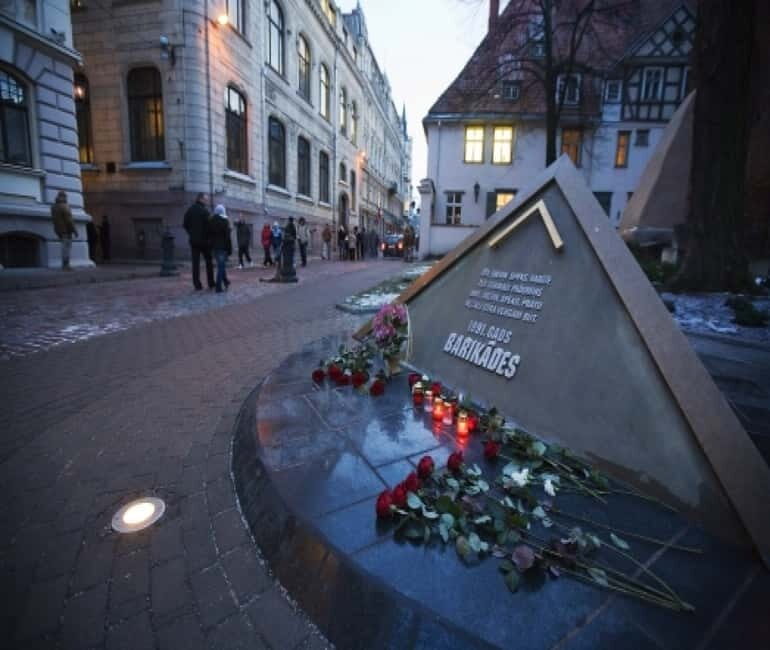 Riga: Stories of Soviet Riga Guided Walking Tour - The Sum Up
