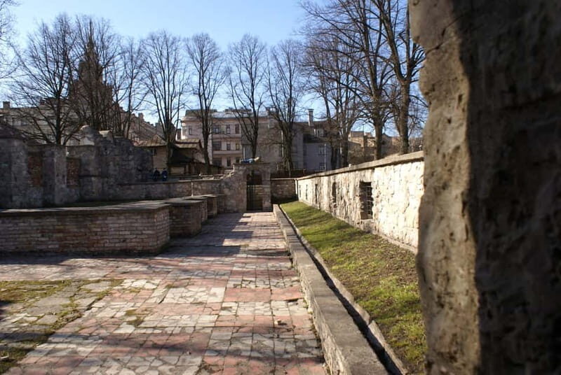 Rigas Jewish Heritage: A 2 h Walking Tour in a small group - Rigas Jewish Heritage: A 2-Hour Walking Tour in a Small Group