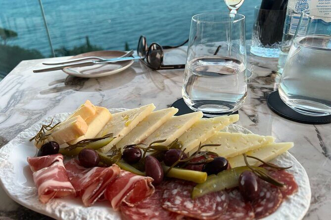 Rijeka Food Tour & Cultural Walk  3 Hours of Local Discovery - Who Should Consider This Tour?