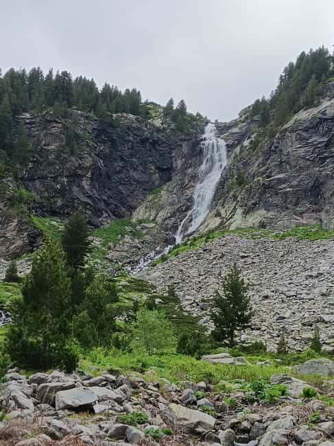 Rilska skakavitsa waterfall hiking tour - Who Should Consider This Tour?