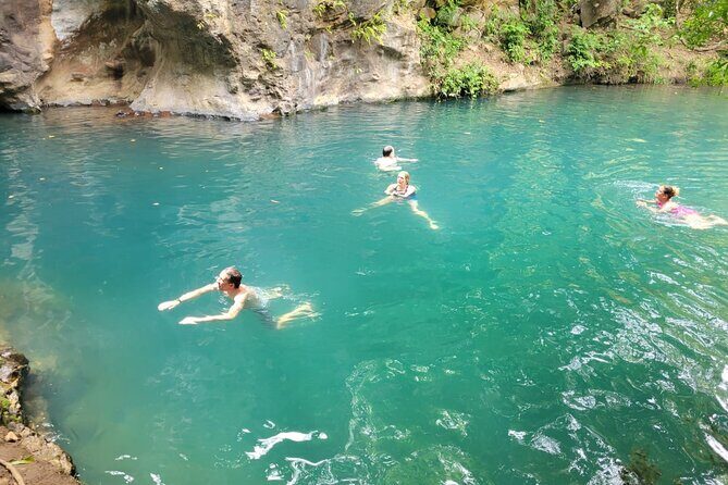 Rincón de la Vieja Volcano Hike & Crystal-Blue Swimming Adventure - FAQ