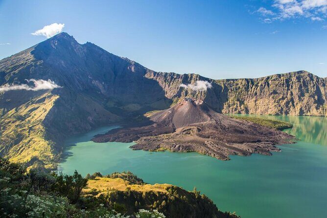 Rinjani Trekking 3D/2N - Sembalun Hot Springs Reward to Crater Rim and Lake - Key Points