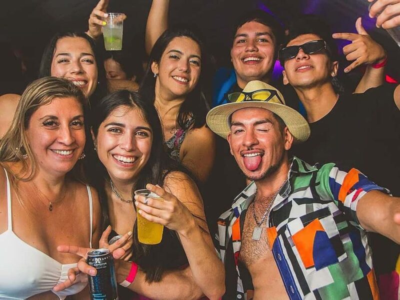 Rio Boat Party: Funk, Reggaeton & Stunning Views - An In-Depth Look at the Rio Boat Party Experience