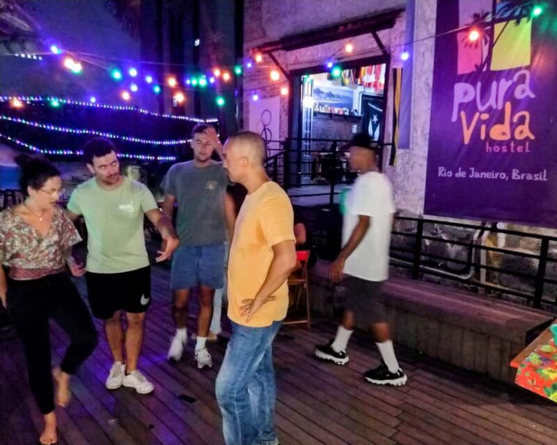 Rio: Caipirinha Workshop and Samba Class - Who should consider this experience?