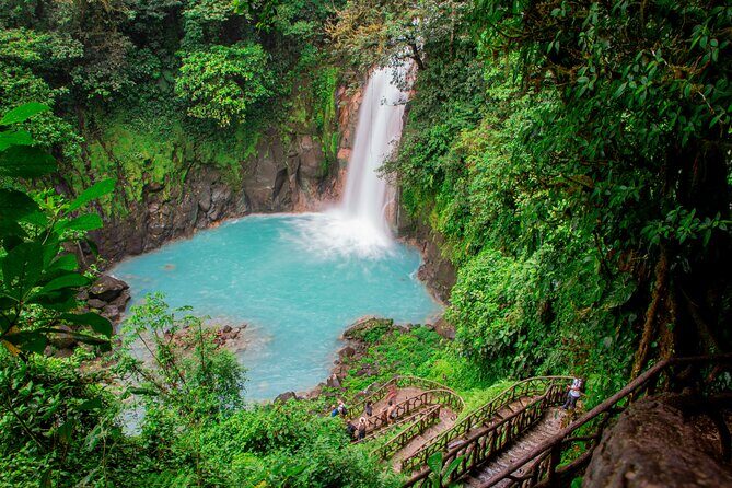 Rio Celeste hiking, Sloth Farm Tour and Waterfall - An In-Depth Look at the Tour Experience