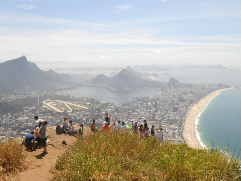 Rio de Janeiro: Dois Irmaos Hike & Favela Tour - The Experience in Detail: What to Expect on This Tour