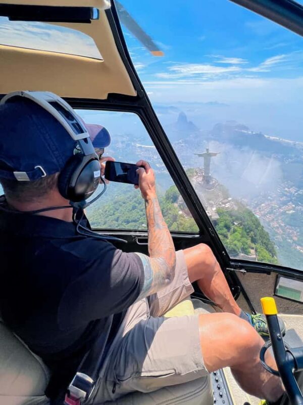 Rio de Janeiro: Helicopter Flight Christ the Redeemer 30 min - A Closer Look at the Helicopter Experience