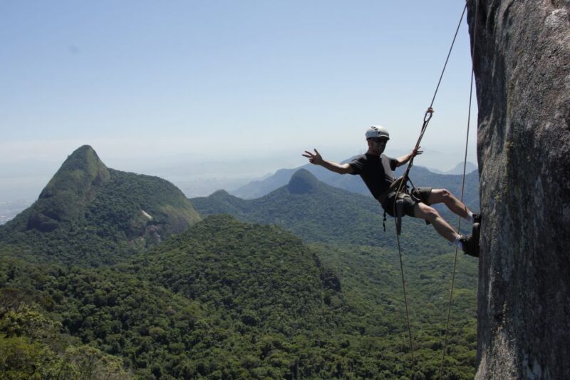Rio de Janeiro: Hiking and Rappelling at Tijuca Forest - Rio de Janeiro: Hiking and Rappelling at Tijuca Forest