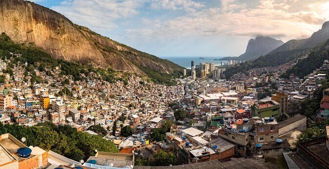 Rio de Janeiro - Jeep Tour Favela da Rocinha - Rio de Janeiro - Jeep Tour Favela da Rocinha: An Authentic Look into the City’s Largest Favela