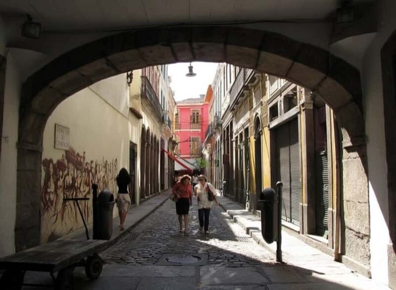 Rio de Janeiro : Must-See Sites Walking Tour With A Guide - What Makes This Tour a Great Value