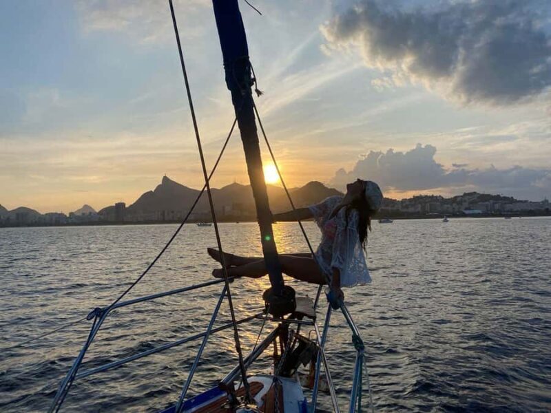 Rio de Janeiro: Sunset Sailboat Tour with Open Bar - Key Points