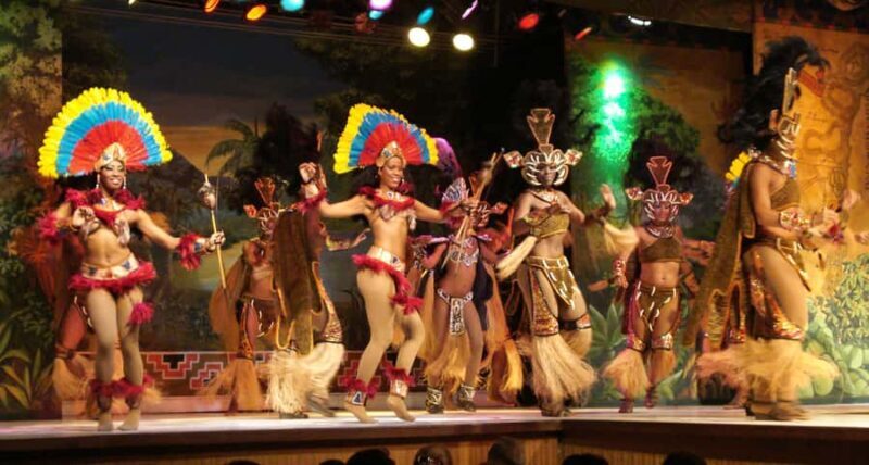 Rio: Ginga Tropical Folkloric Show & Optional Dinner - A Closer Look at the Ginga Tropical Folkloric Show & Dinner