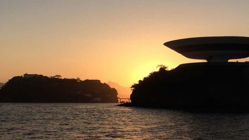 Rio: Guanabara Bay Boat Trip by Catamaran with Audio Guide - Exploring the Shoreline and Historic Forts